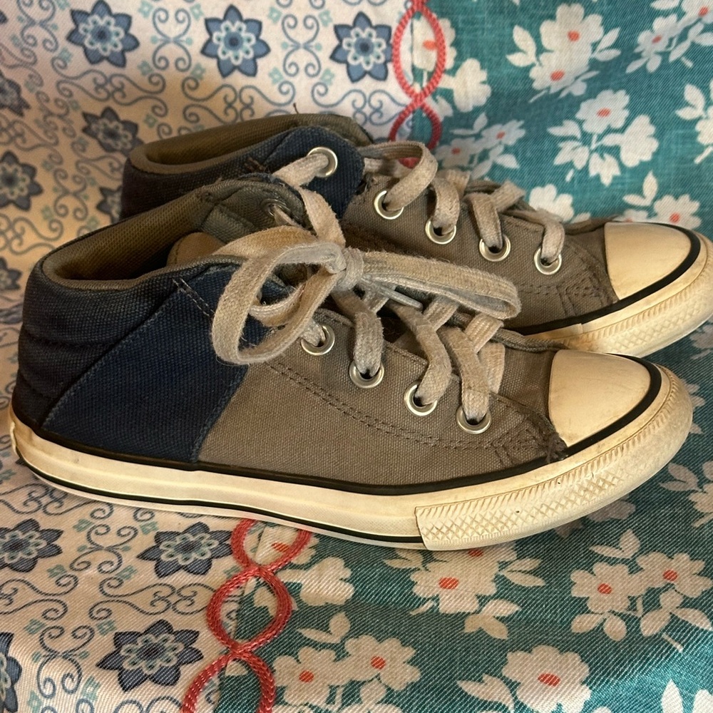 Converse Kids Sneakers - Black and Gray